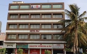 Hotel Raj Aurangabad 2*